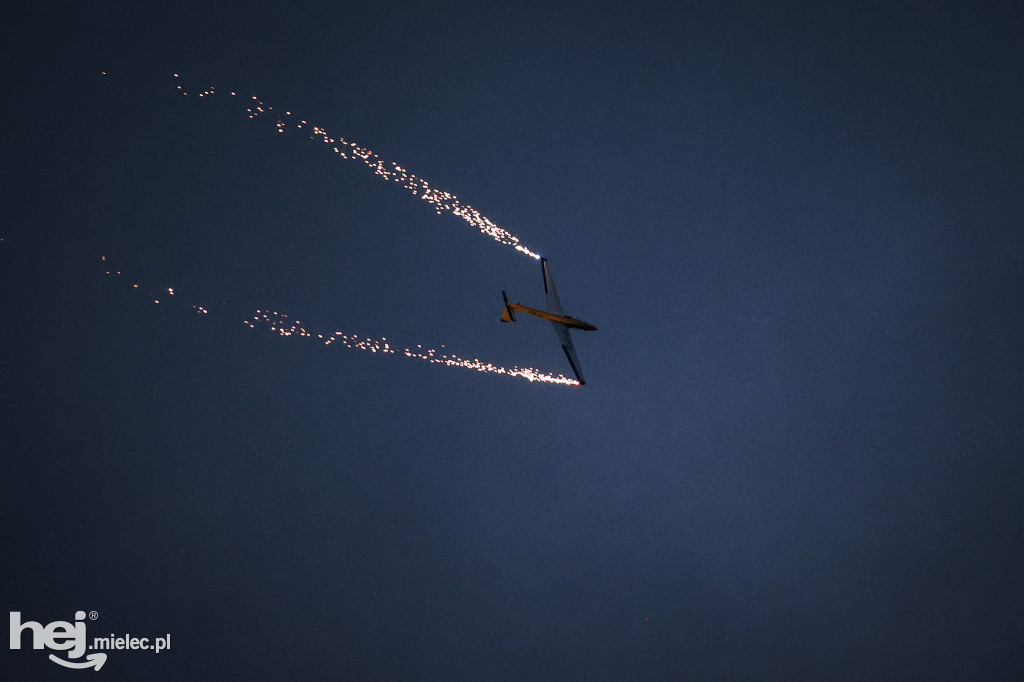 AIR SHOW MIELEC - POKAZY WIECZORNE