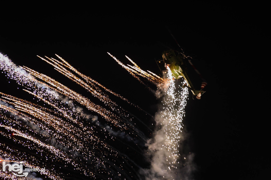AIR SHOW MIELEC - POKAZY WIECZORNE