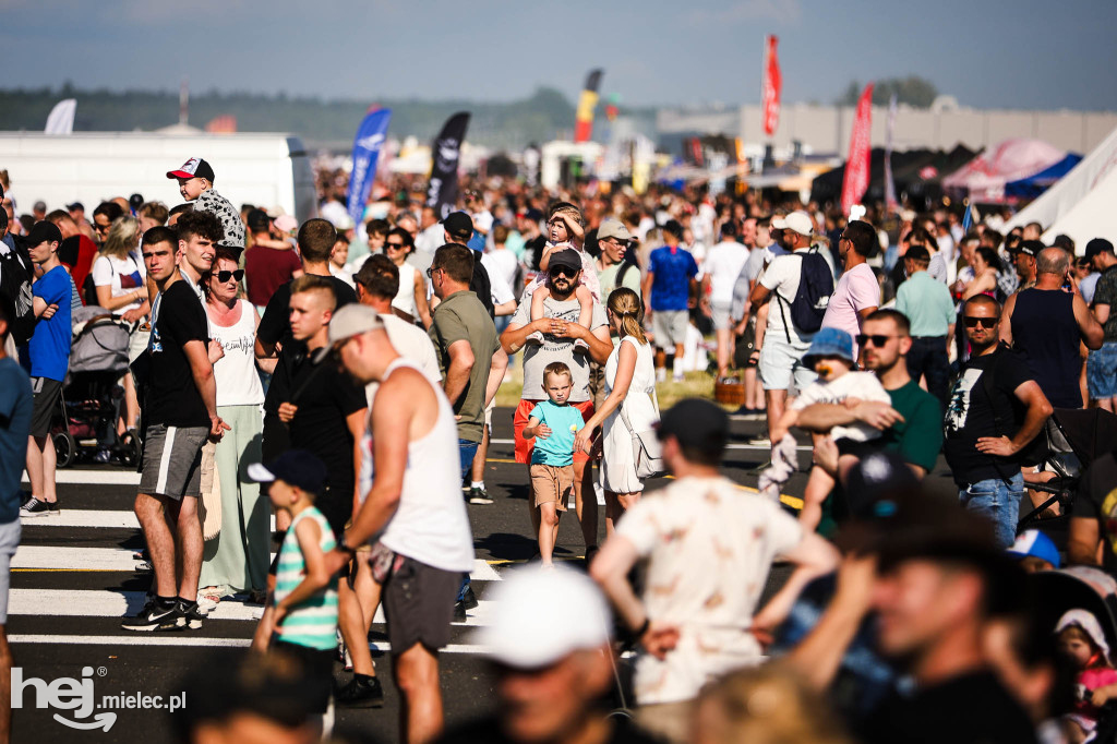 NIEDZIELA NA AIR SHOW MIELEC