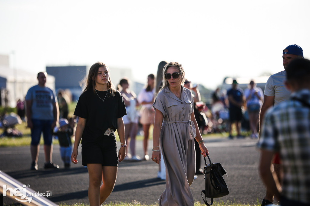 NIEDZIELA NA AIR SHOW MIELEC