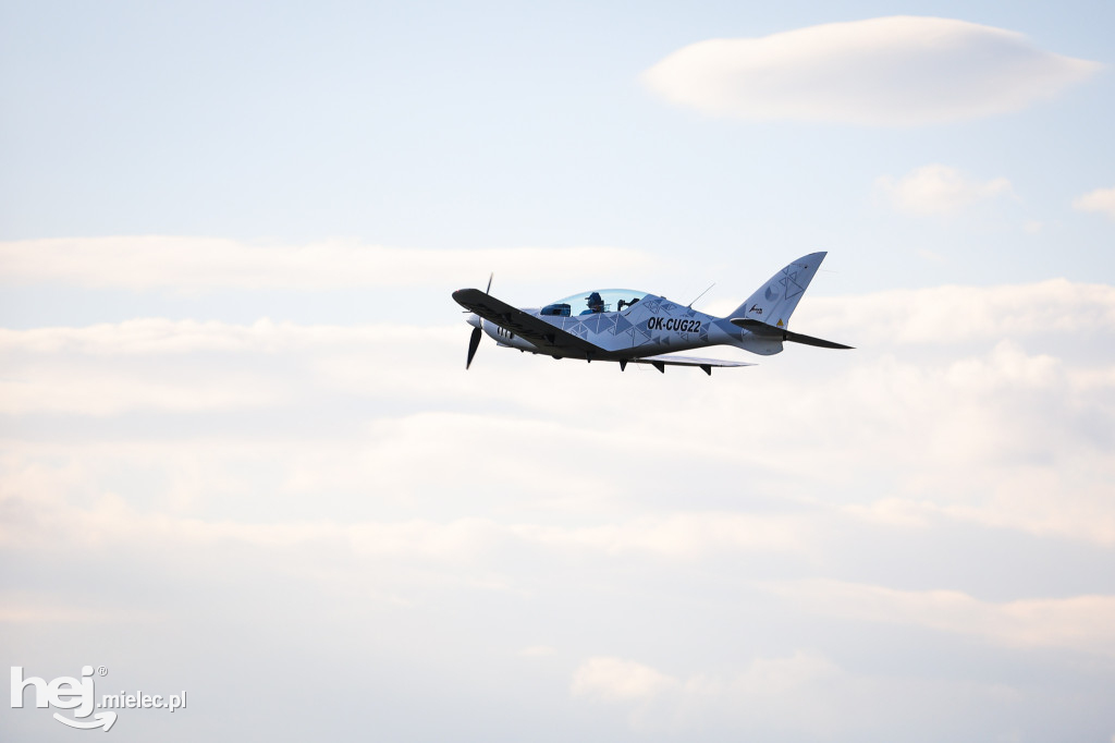 NIEDZIELA NA AIR SHOW MIELEC