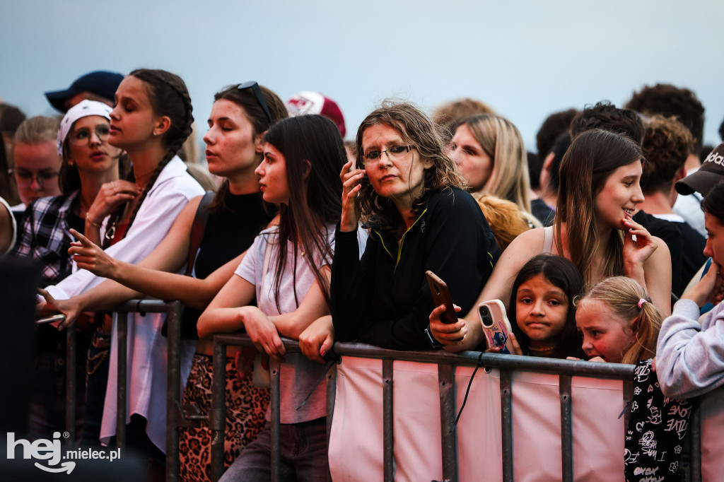 AIR SHOW MIELEC: KONCERT MARGARET