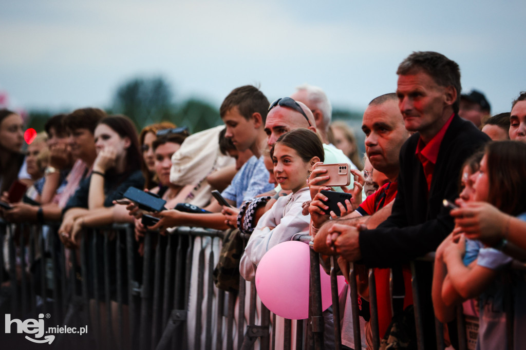 AIR SHOW MIELEC: KONCERT MARGARET