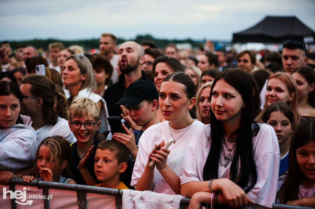 AIR SHOW MIELEC: KONCERT MARGARET