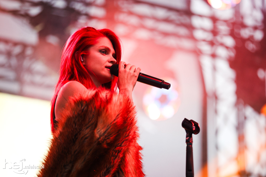 AIR SHOW MIELEC: KONCERT MARGARET