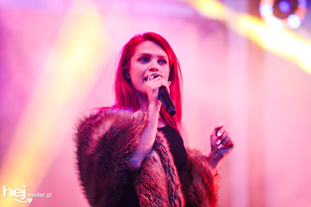 AIR SHOW MIELEC: KONCERT MARGARET