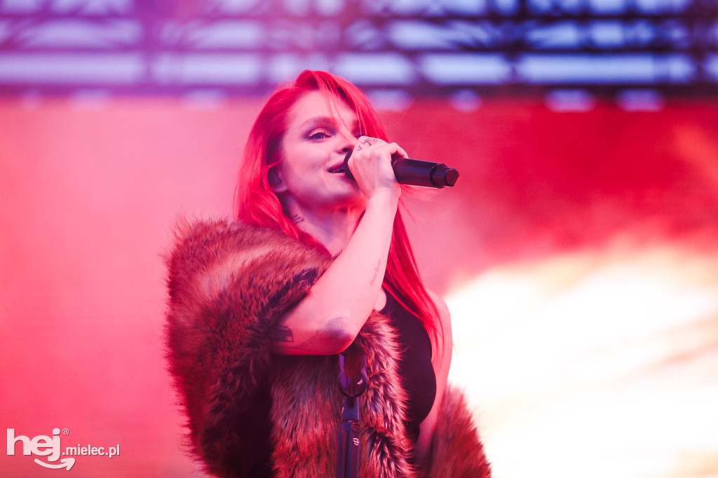 AIR SHOW MIELEC: KONCERT MARGARET