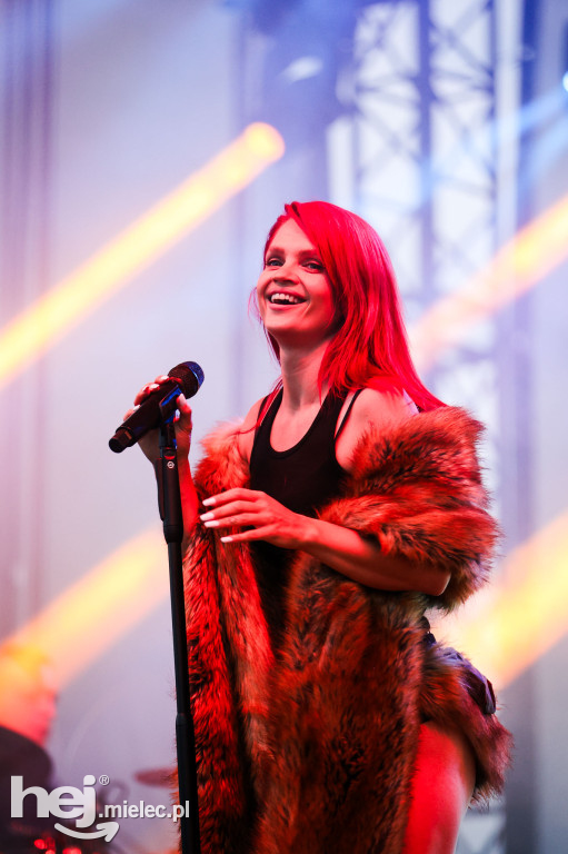 AIR SHOW MIELEC: KONCERT MARGARET