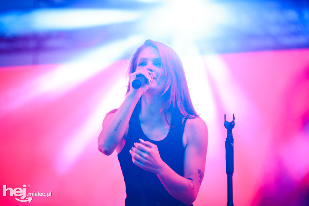 AIR SHOW MIELEC: KONCERT MARGARET