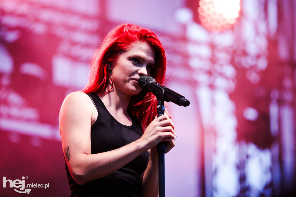 AIR SHOW MIELEC: KONCERT MARGARET