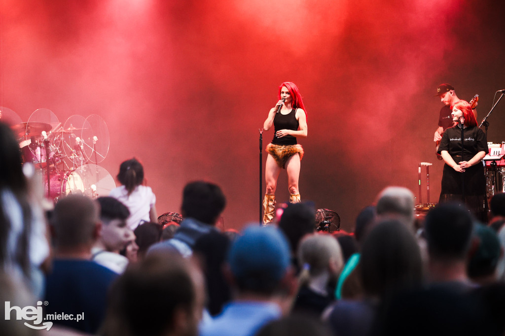 AIR SHOW MIELEC: KONCERT MARGARET