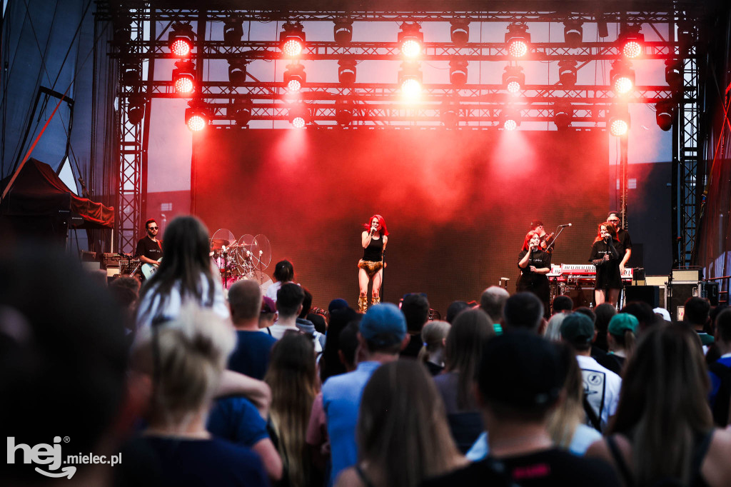 AIR SHOW MIELEC: KONCERT MARGARET
