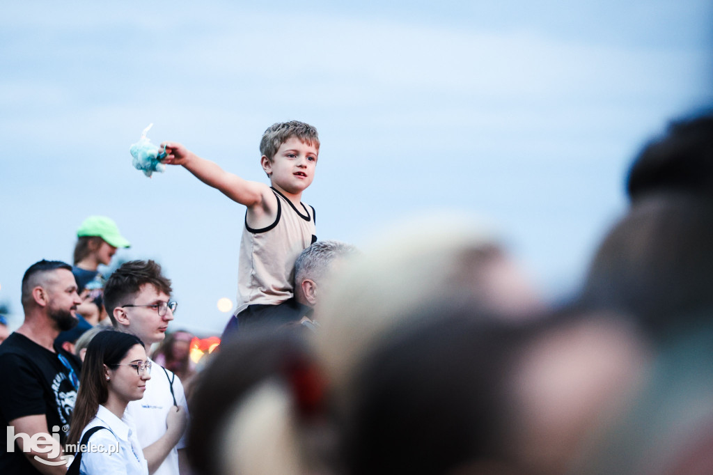 AIR SHOW MIELEC: KONCERT MARGARET