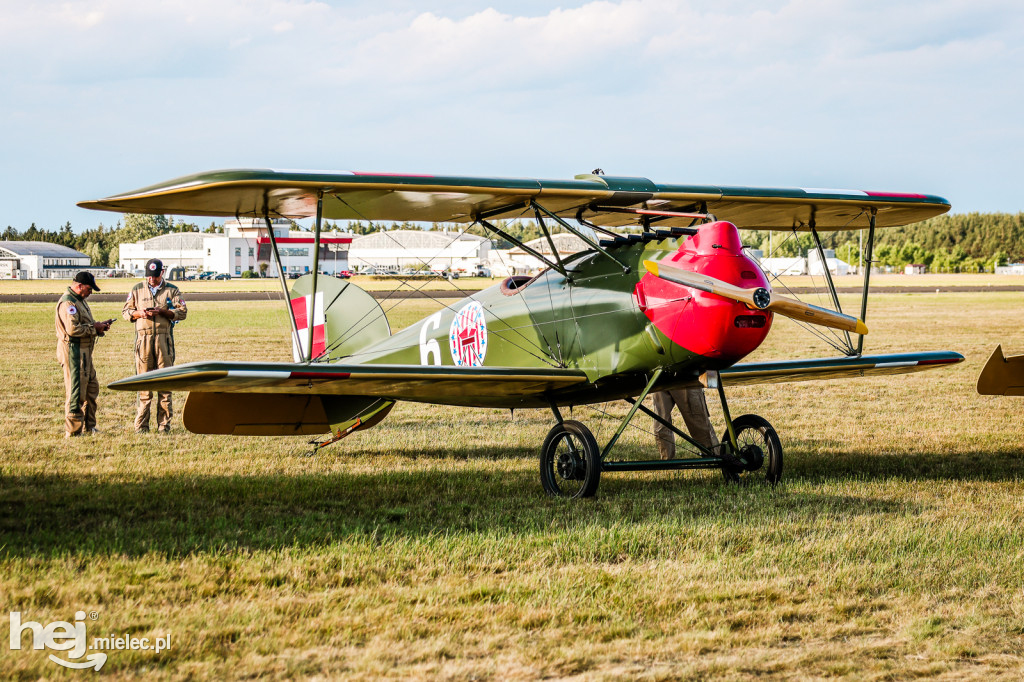 NIEDZIELA NA AIR SHOW MIELEC