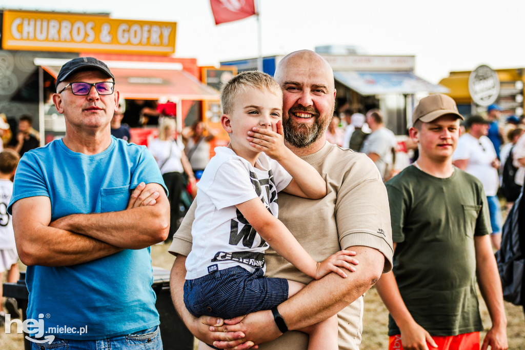 NIEDZIELA NA AIR SHOW MIELEC