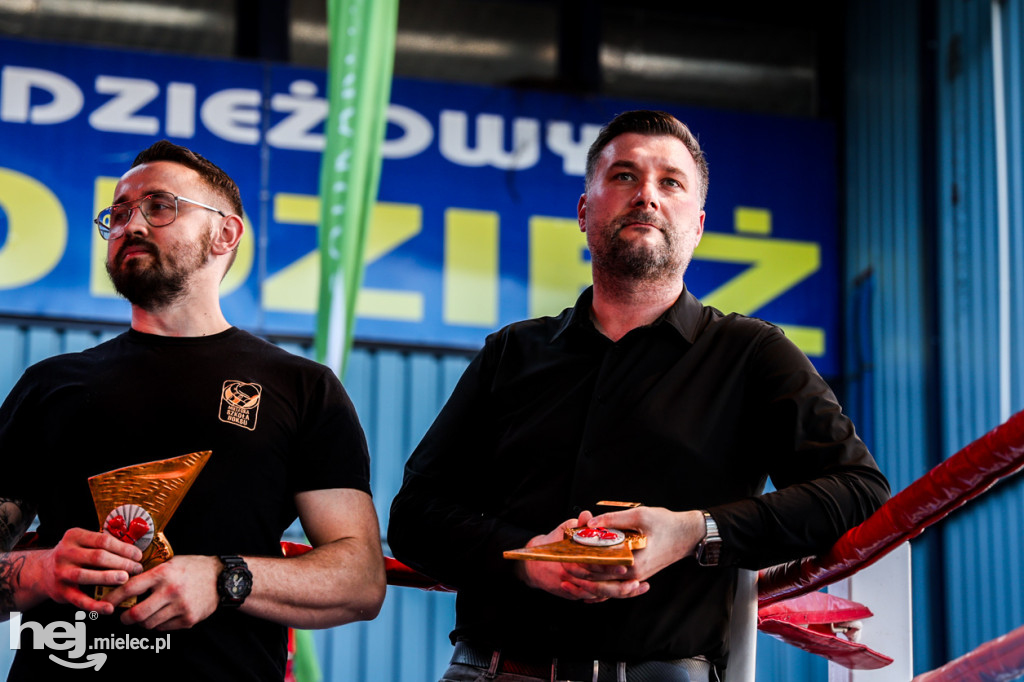 GPPH&MSB Bitwa o Dziedziniec
