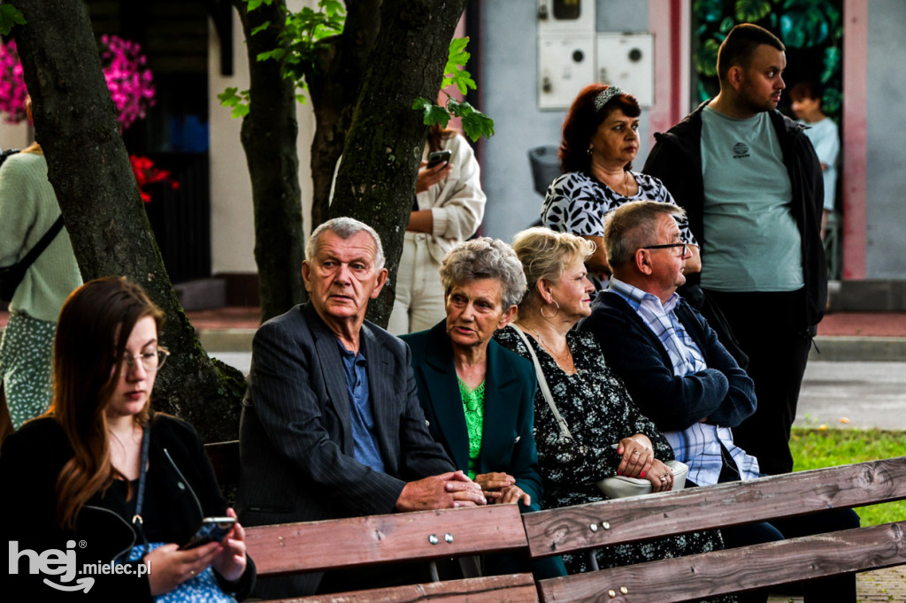 Miesiąc Kultury Borowskiej - muzyczna biesiada
