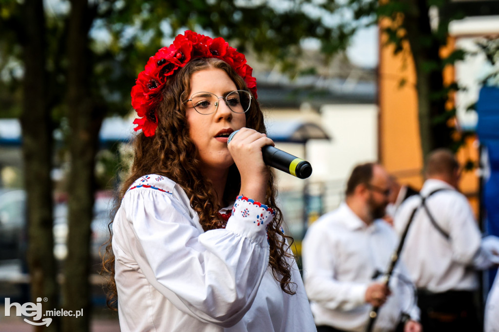 Miesiąc Kultury Borowskiej - muzyczna biesiada