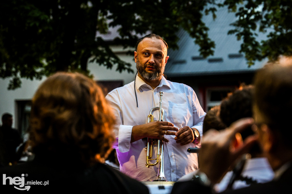 Miesiąc Kultury Borowskiej - muzyczna biesiada