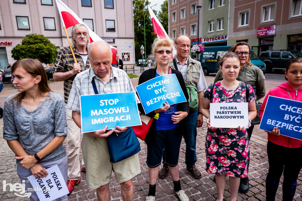 PROTEST STOP IMIGRACJI W CENTRUM MIELCA