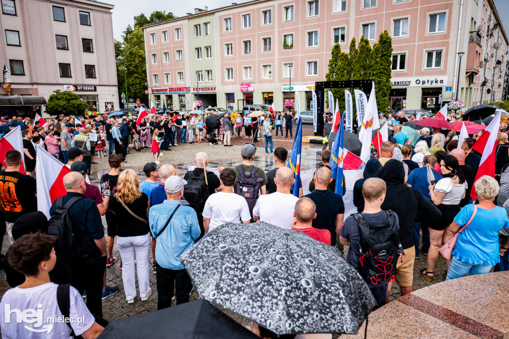 PROTEST STOP IMIGRACJI W CENTRUM MIELCA
