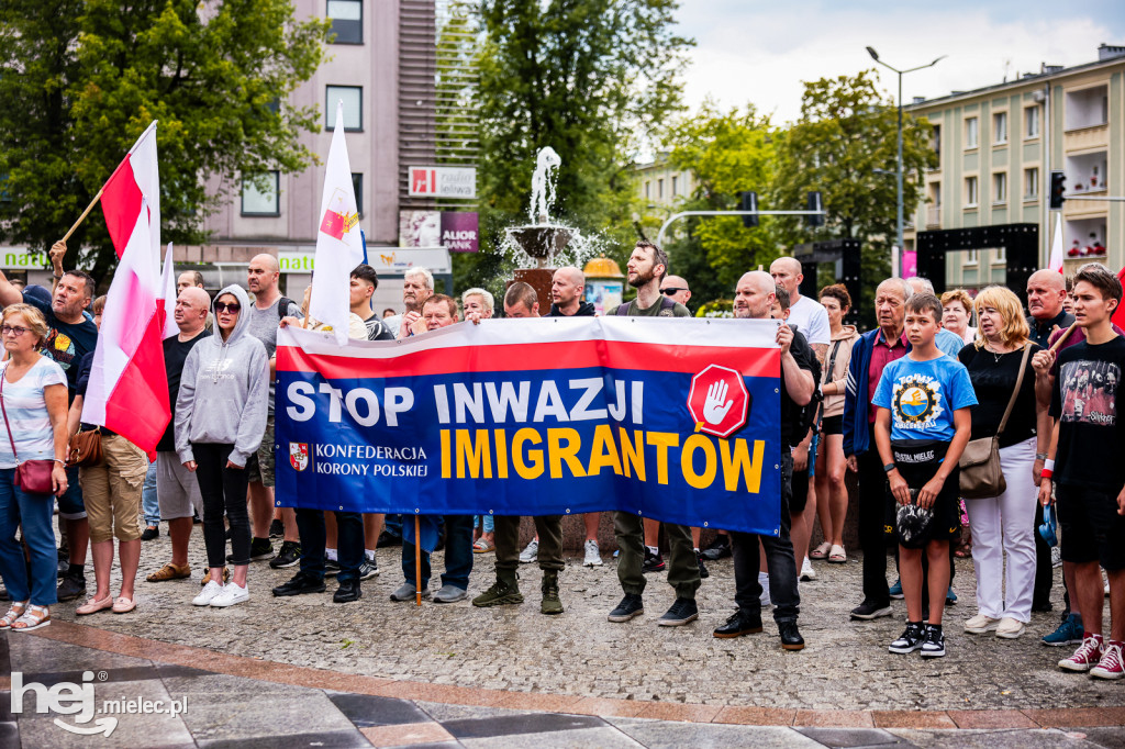 PROTEST STOP IMIGRACJI W CENTRUM MIELCA