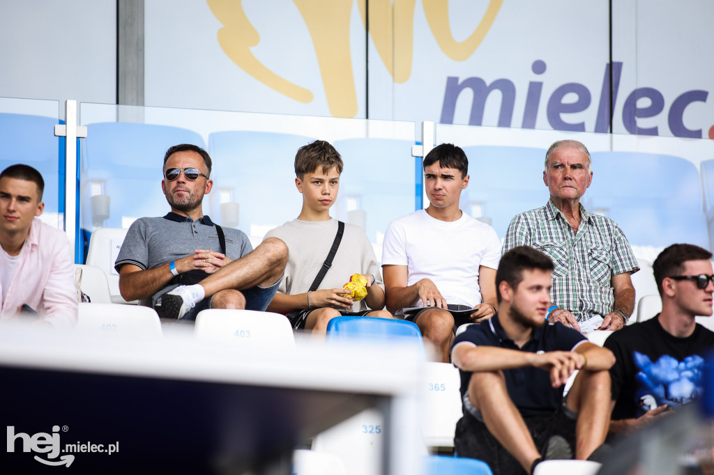 FKS Stal Mielec - Wisła Kraków [KIBICE]