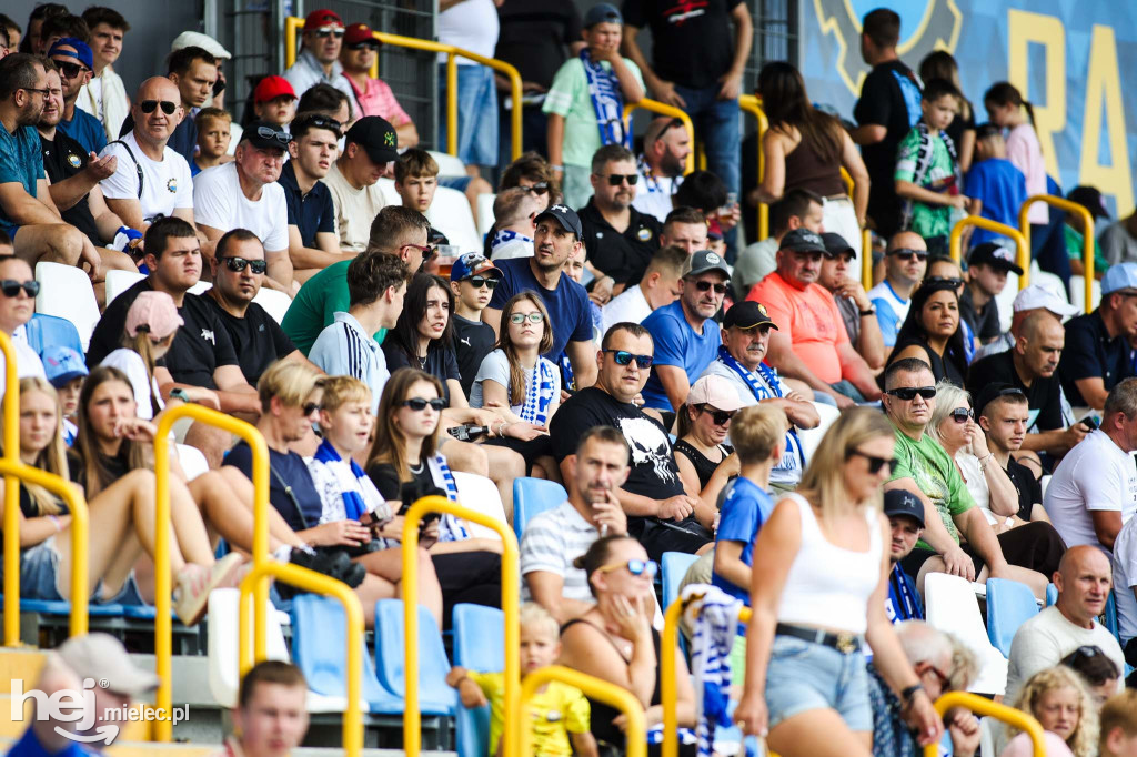 FKS Stal Mielec - Wisła Kraków [KIBICE]