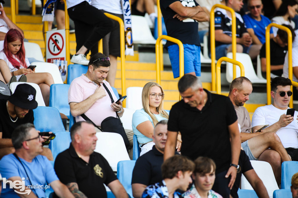 FKS Stal Mielec - Wisła Kraków [KIBICE]