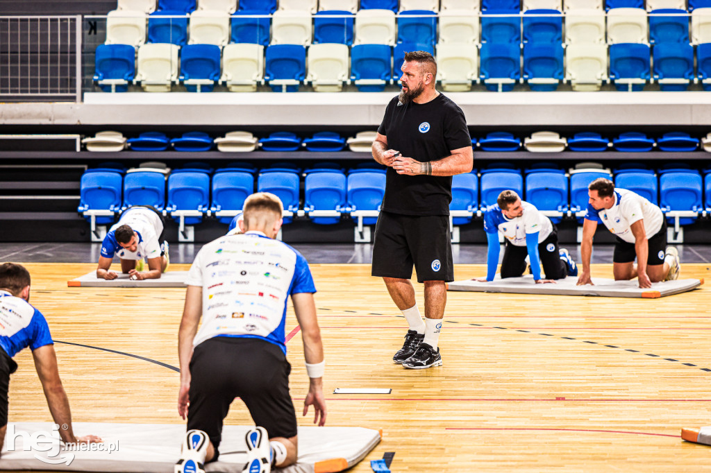 Trening ekstraklasowej Handball Stali Mielec