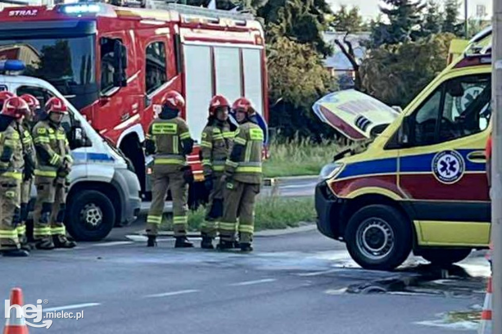Rozbita karetka w centrum