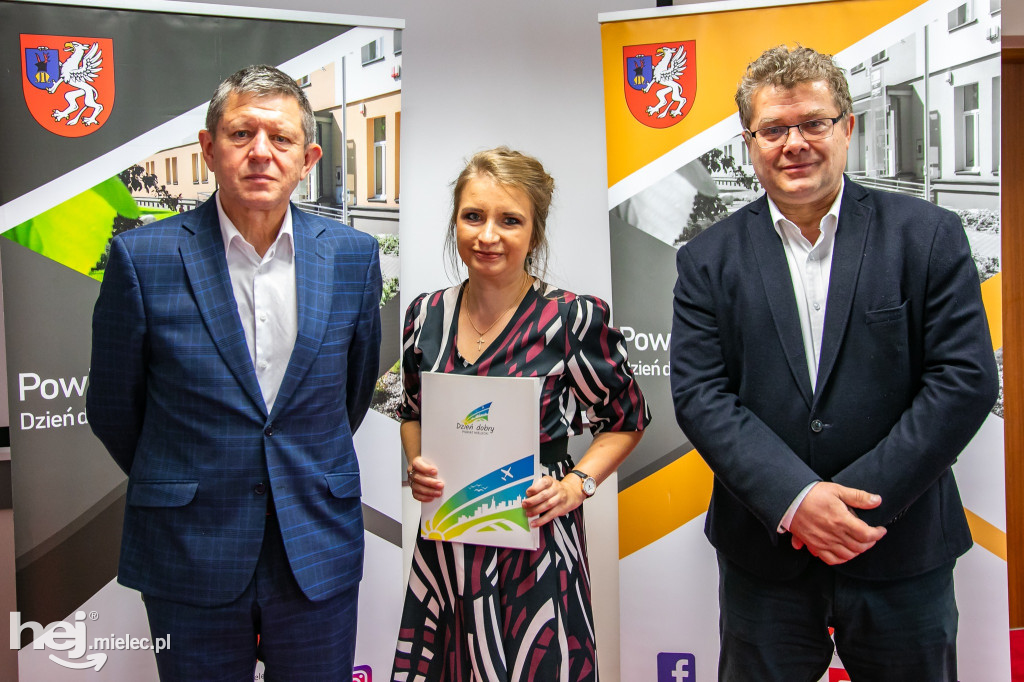 Awanse nauczycieli. Akty nadania stopnia wręczone