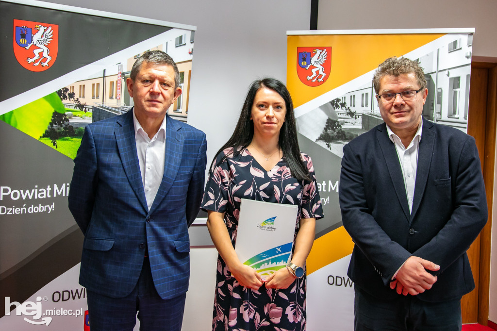 Awanse nauczycieli. Akty nadania stopnia wręczone