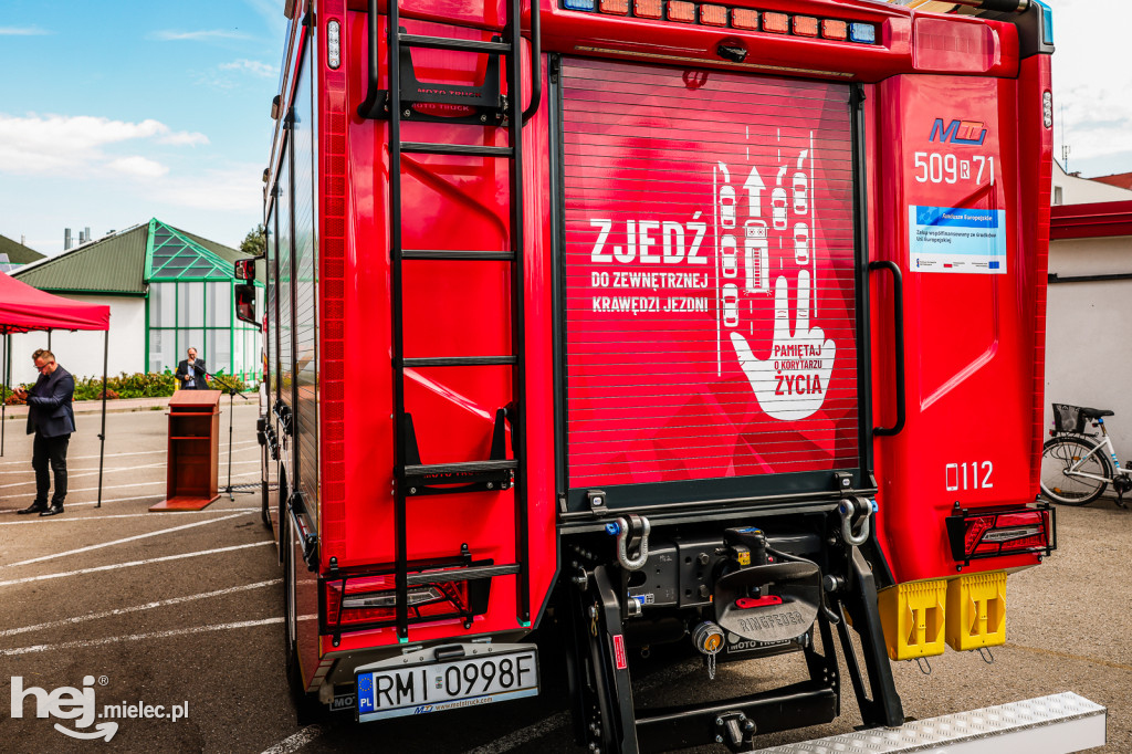 Nowy wóz OSP Radomyśl Wielki