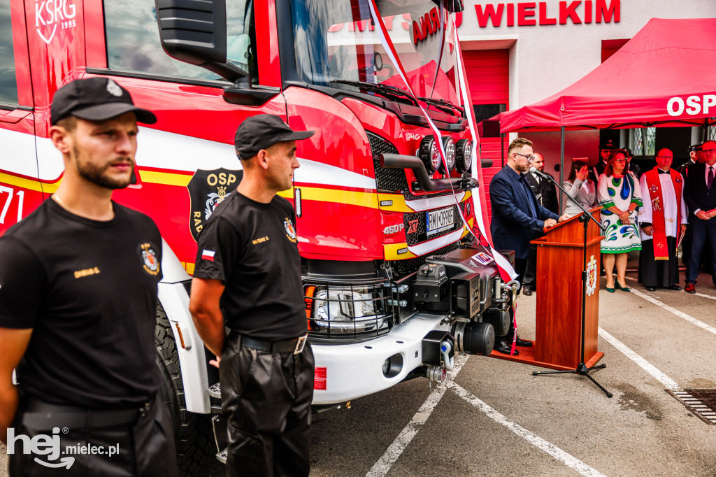 Nowy wóz OSP Radomyśl Wielki