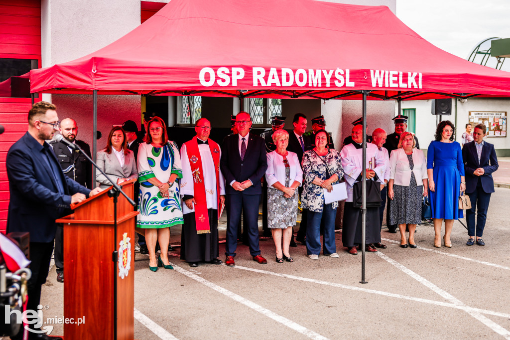Nowy wóz OSP Radomyśl Wielki
