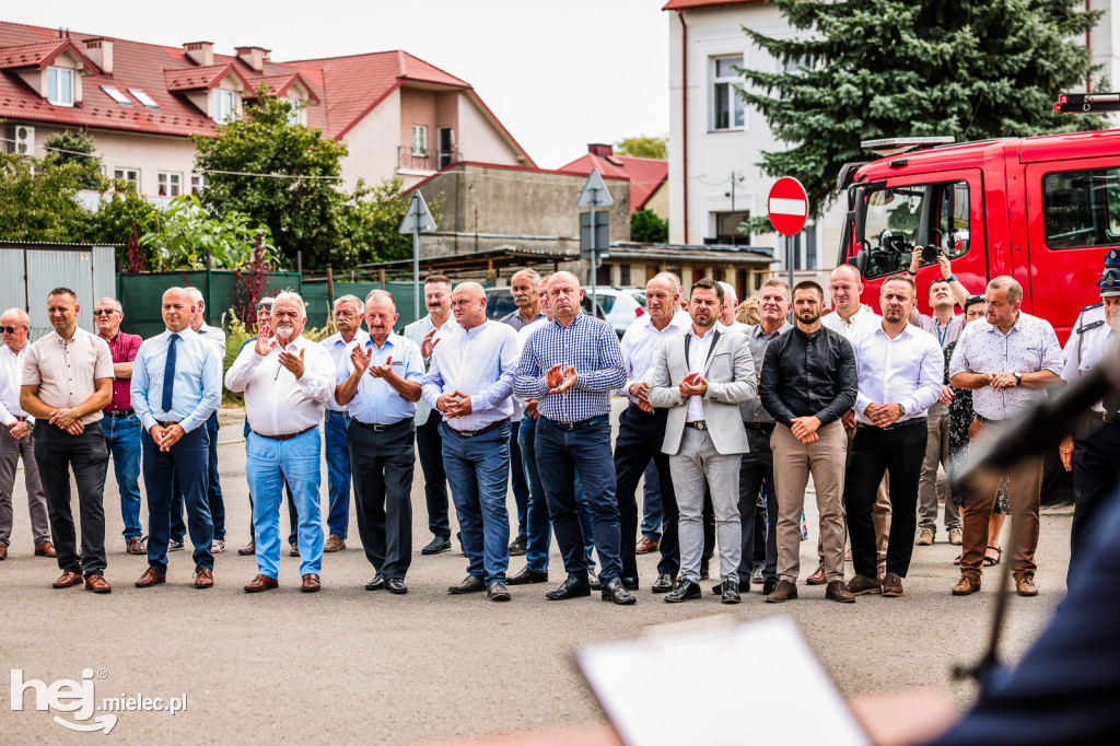 Nowy wóz OSP Radomyśl Wielki