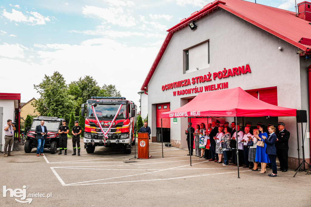 Nowy wóz OSP Radomyśl Wielki