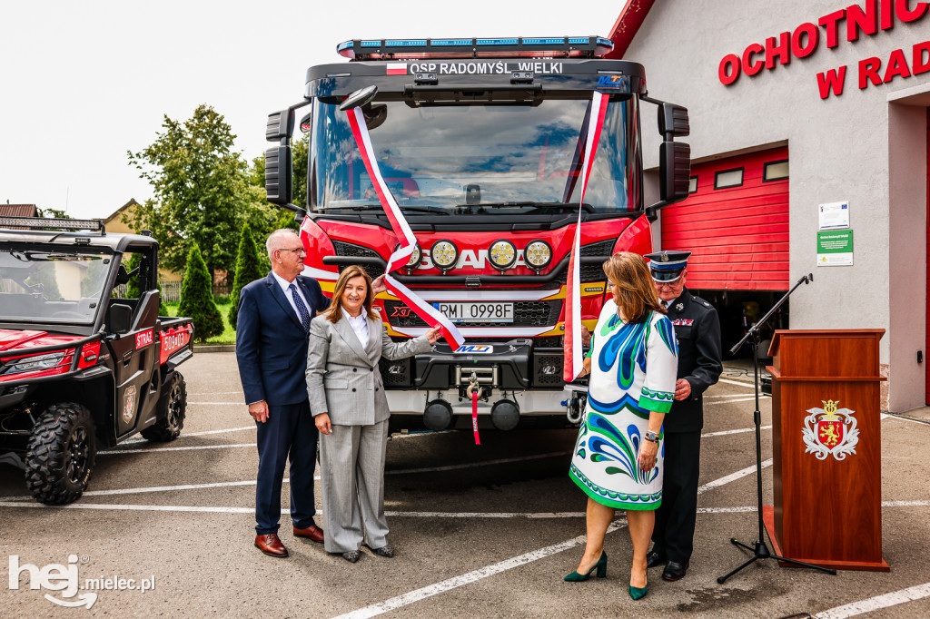 Nowy wóz OSP Radomyśl Wielki
