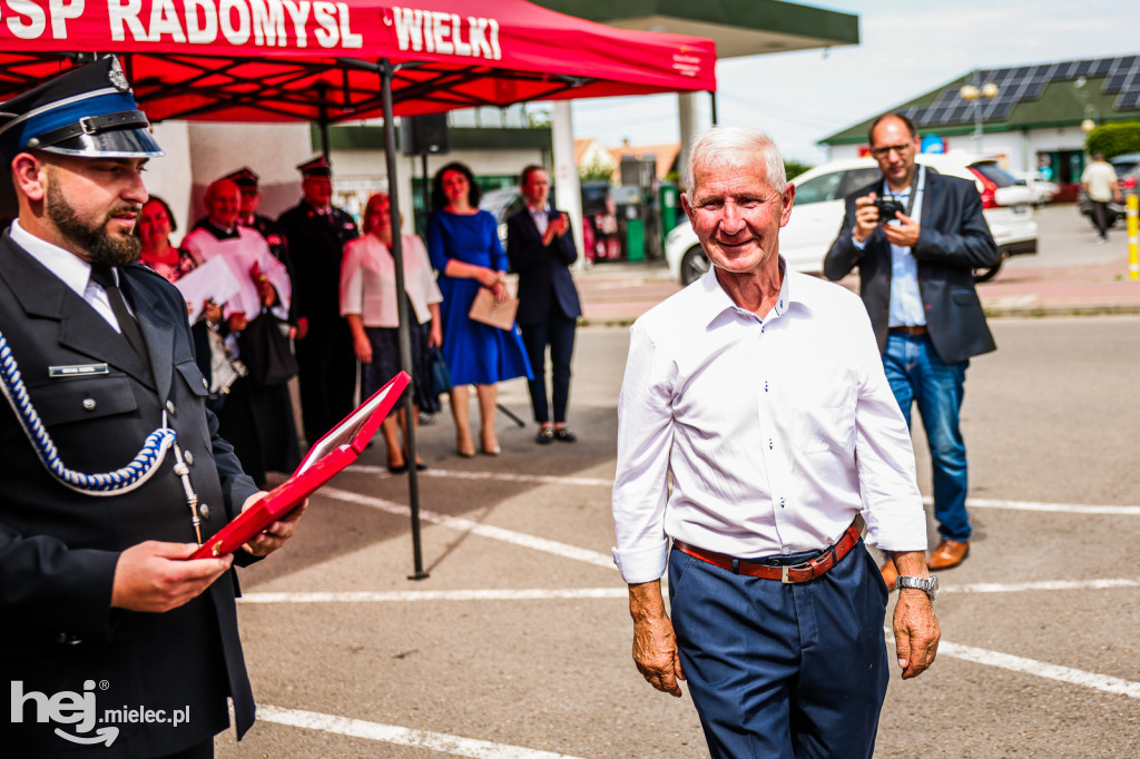Nowy wóz OSP Radomyśl Wielki