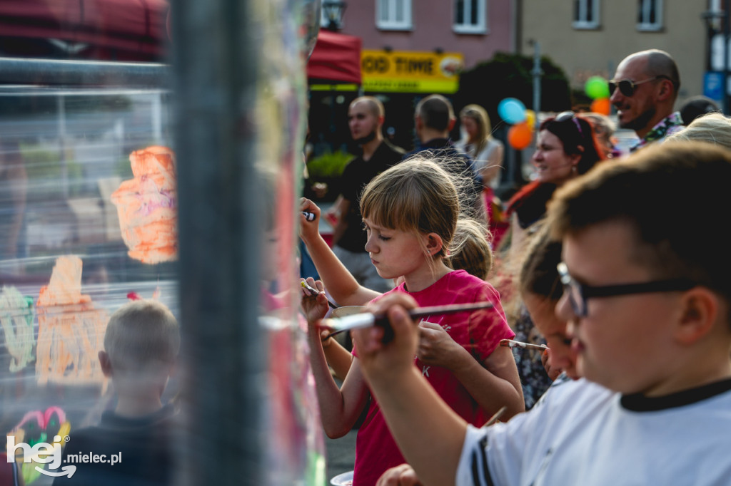SztukaRYNKI i koncert Outsidder