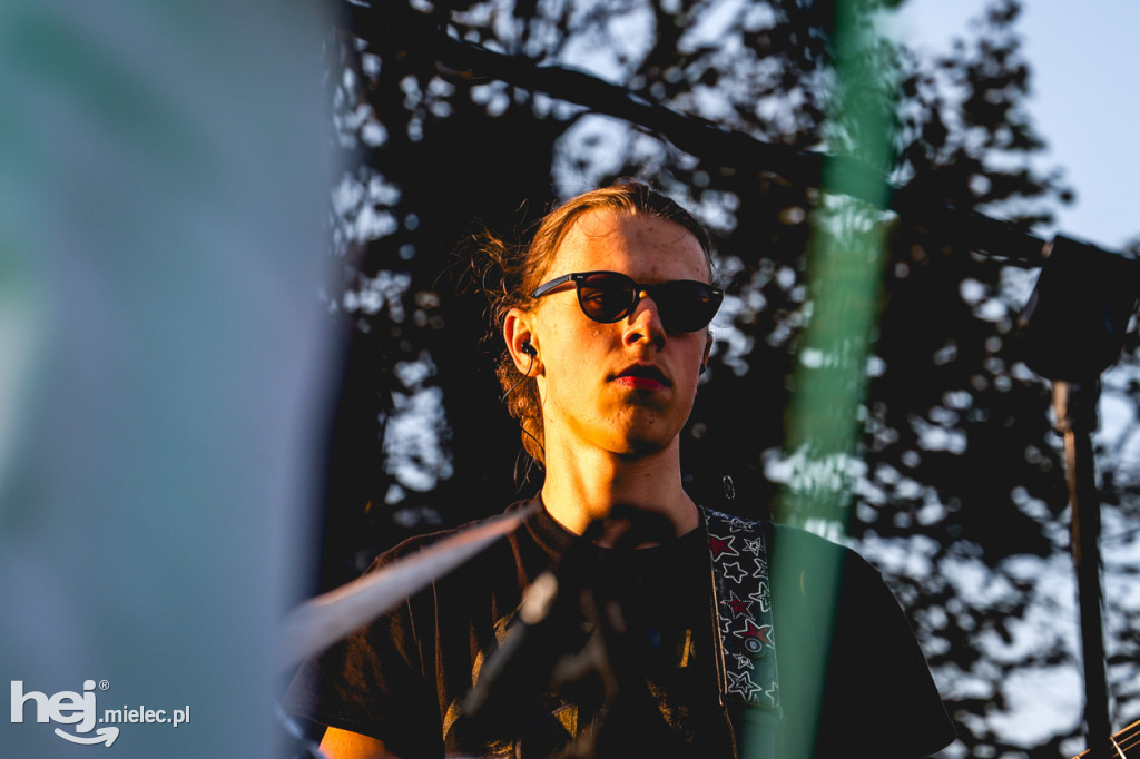 SztukaRYNKI i koncert Outsidder