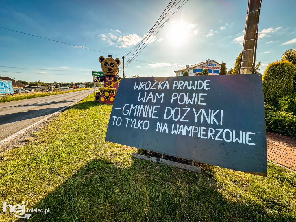 Dożynkowe dekoracje w gminie Wadowice Górne 2025