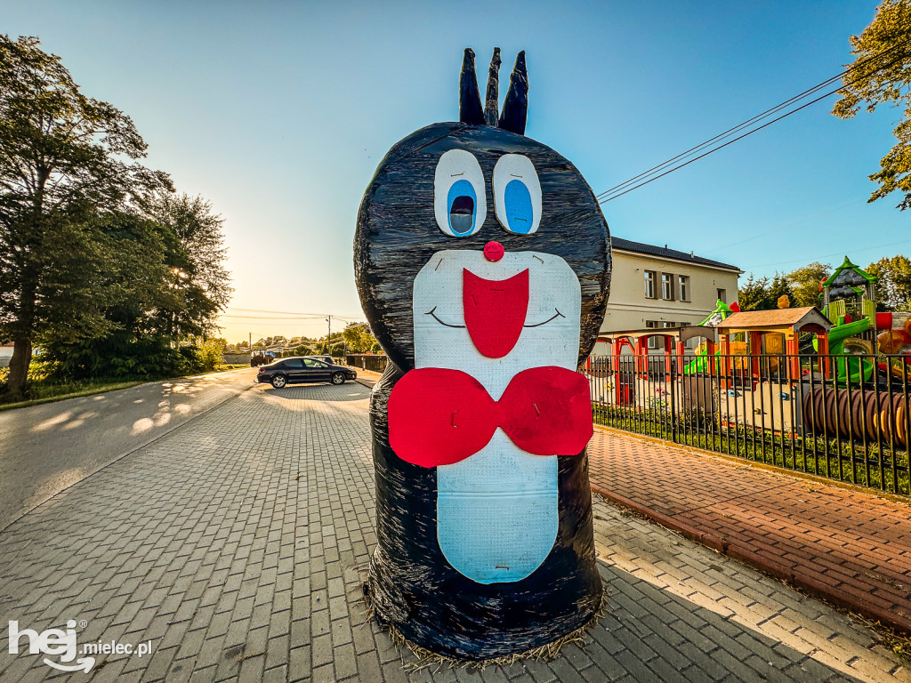 Dożynkowe dekoracje w gminie Wadowice Górne 2025