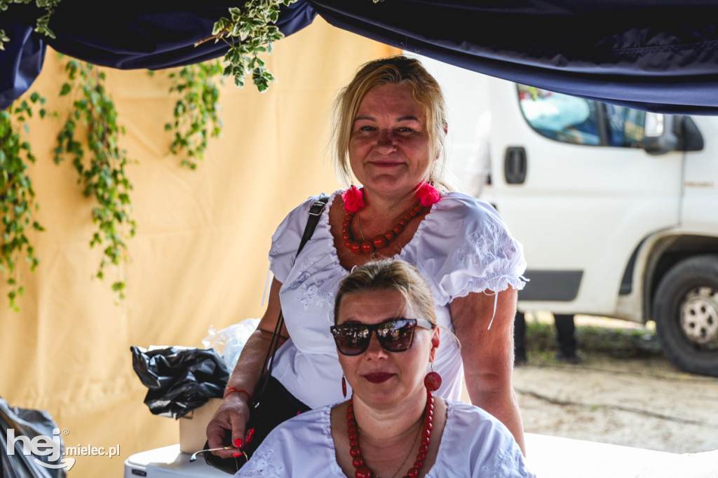 Dobrynin świętuje plony gminy Przecław