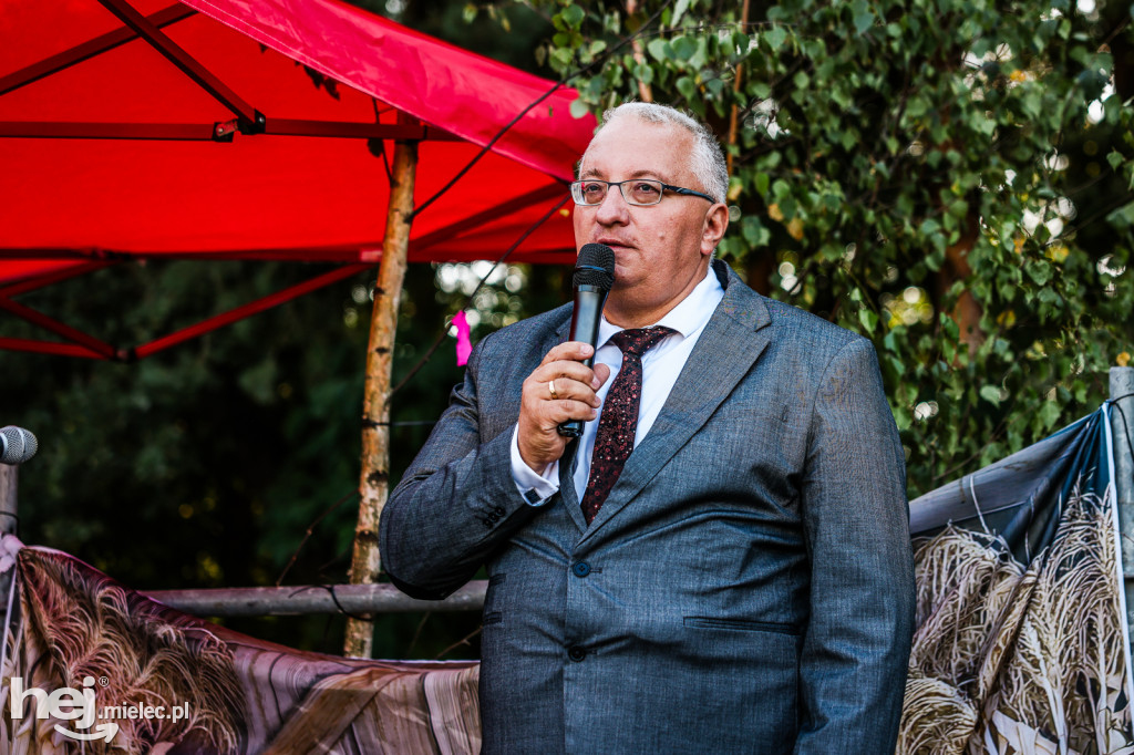 Dożynki sołeckie w Brniu Osuchowskim