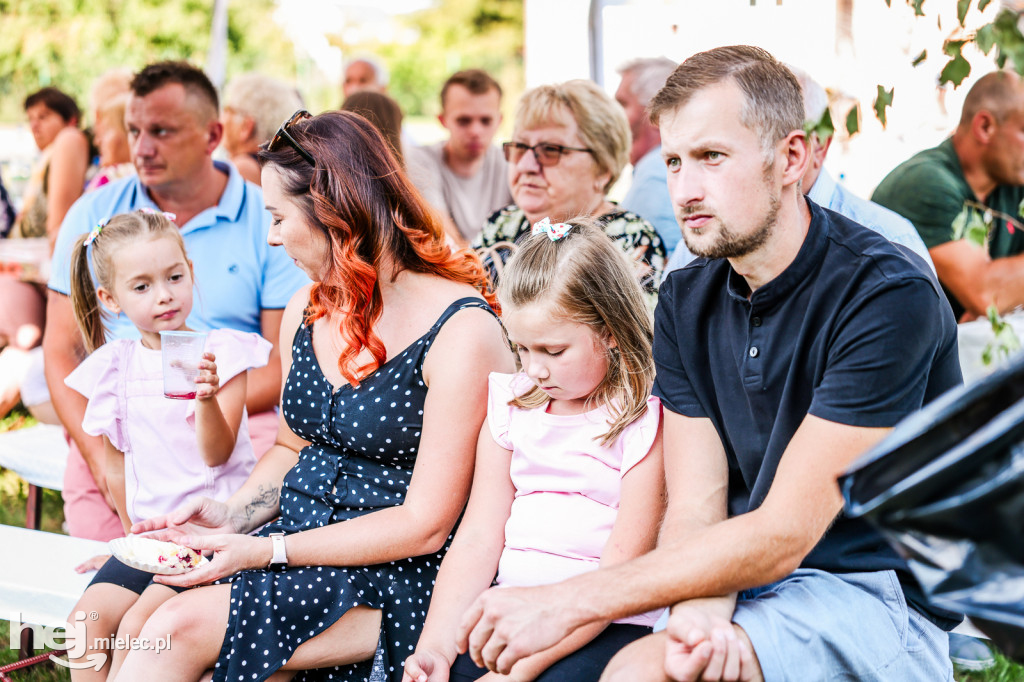 Dożynki sołeckie w Brniu Osuchowskim