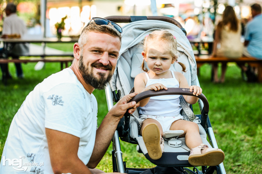 Dożynki sołeckie w Brniu Osuchowskim
