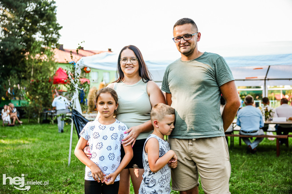Dożynki sołeckie w Brniu Osuchowskim