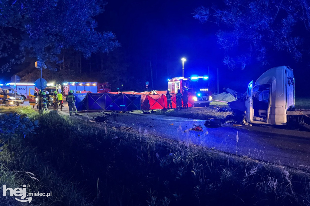 Pościg zakończony tragicznym wypadkiem! Zginęły trzy osoby!